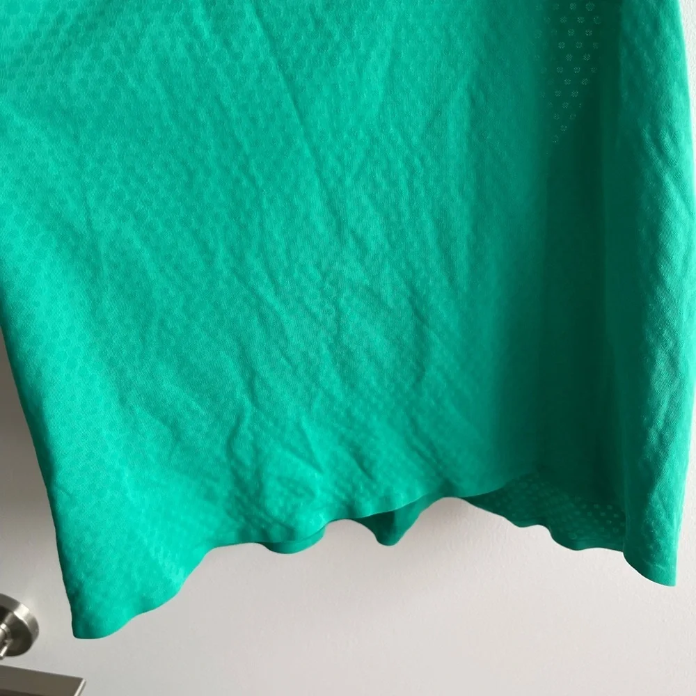 Lululemon Green Women's Tank - Picture 3 of 7